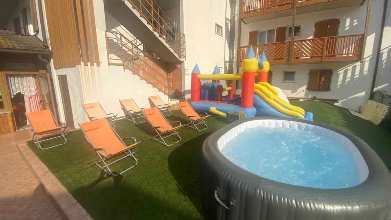 Hotel Olisamir Cavedago Kültér fotó