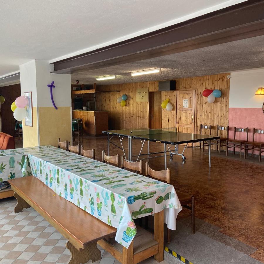 Hotel Olisamir Cavedago Kültér fotó