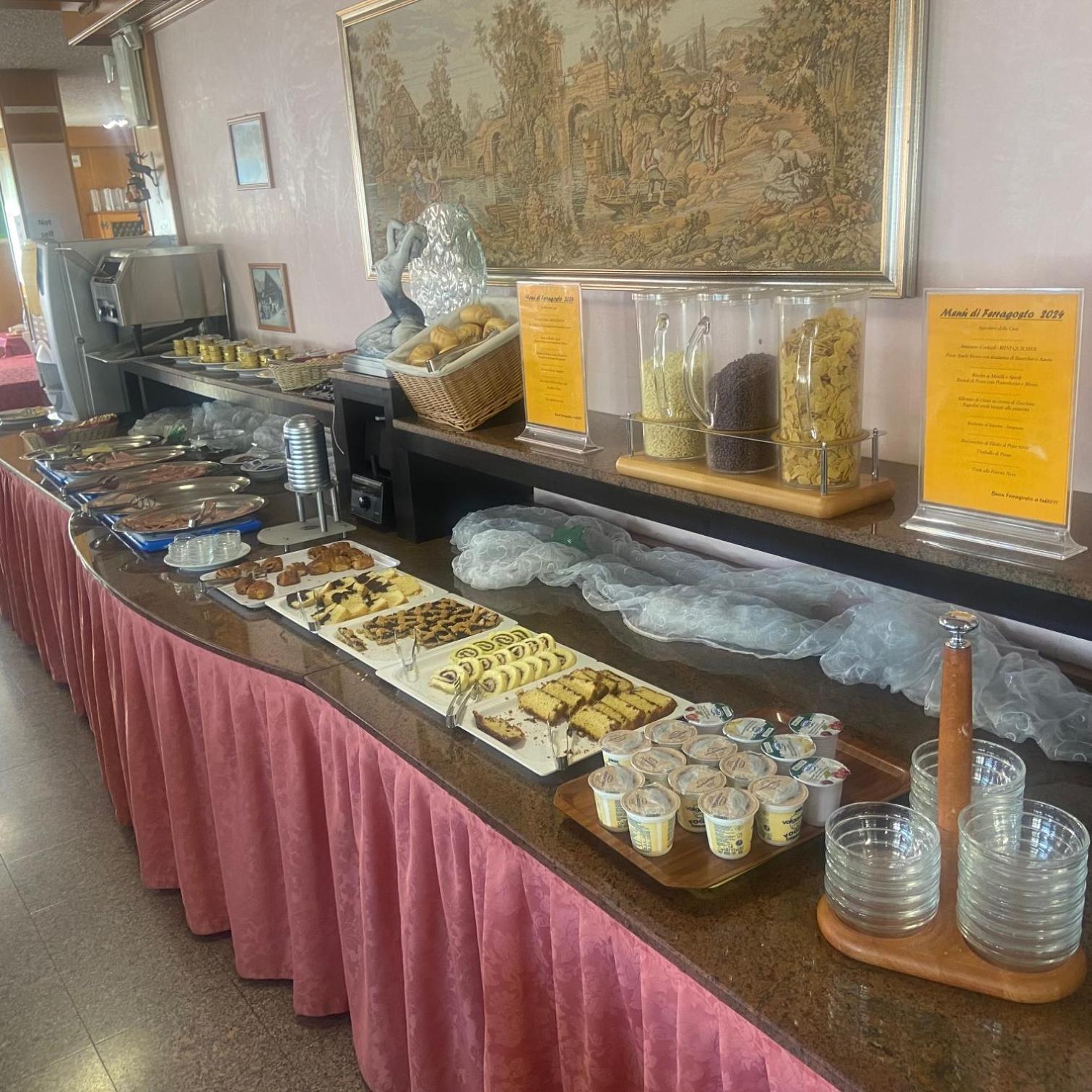 Hotel Olisamir Cavedago Kültér fotó